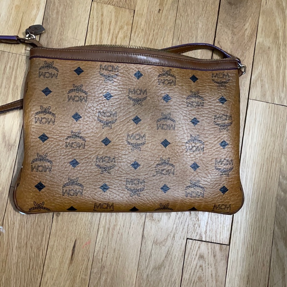 Mcm clutch